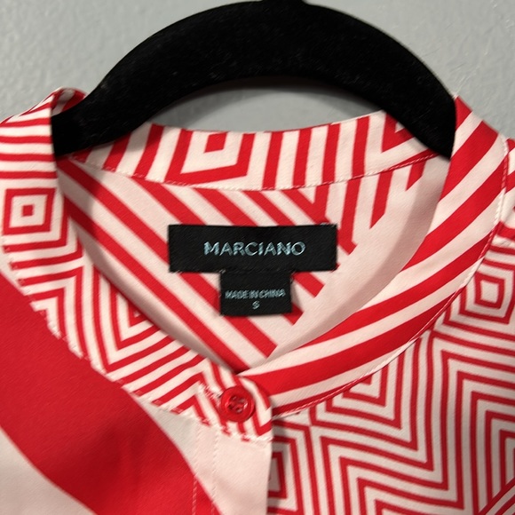 Marciano White Red Geometric Print Front Tie Shirt size small - Picture 6 of 9